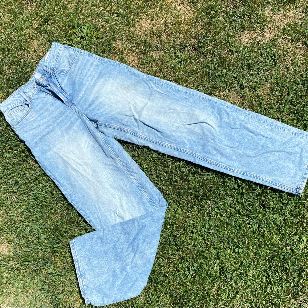 Wide leg jeans